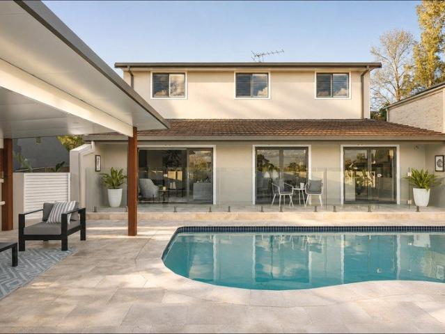 One of Baulkham Hills' Finest Luxuriously Renovated Family Entertainer