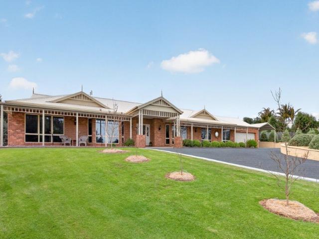 One of Bairnsdale's Finest Quality Without Compromise