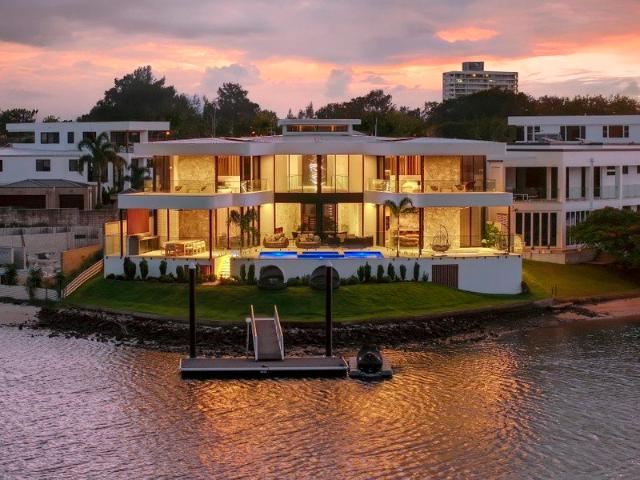One of Broadbeach Waters' Finest Waterfront Holdings