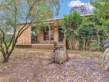 Echuca, Campaspe, Victoria, Victoria - Garden