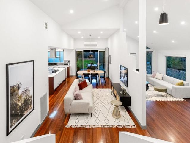 One of Taylors Lakes' Finest Family Homes
