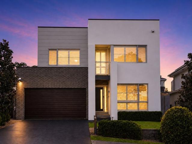 One Of The Best Exclusive Residence in Brighton Lakes