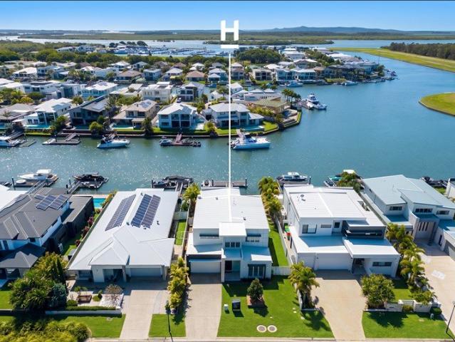 One of the Gold Coast's Best Water Front Positions!