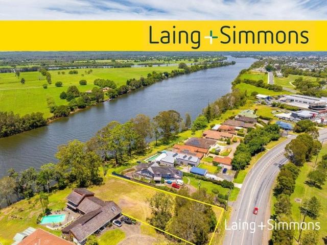 One of the last riverfront blocks in Taree