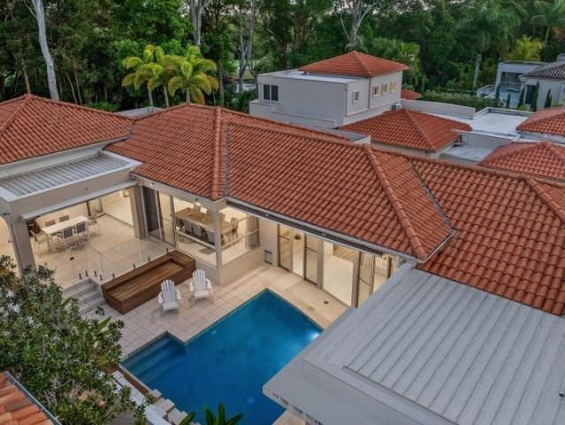 ONE LEVEL, LUXURY LIVING