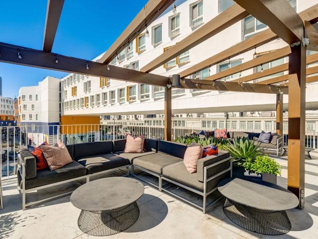 One Santa Fe 1 Bedroom Apartment for Rent at 300 S Santa Fe Ave, Los Angeles, CA 90013 Historic Cultural