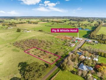 One Perfect Lifestyle Acre of Orchard on 703A James Lane, Trentham East