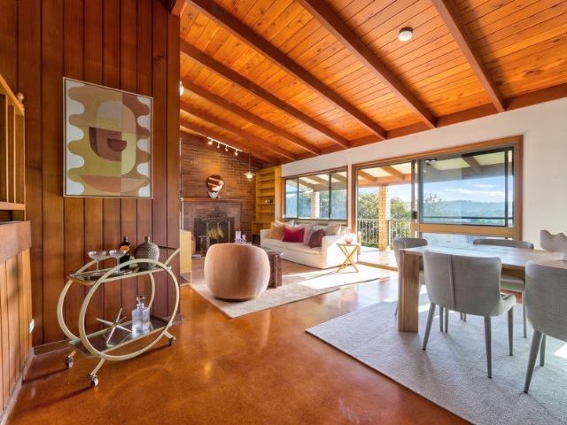 ONE PROPERTY. TWO TITLES. THREE VERY GOOD REASONS TO MOVE QUICKLY