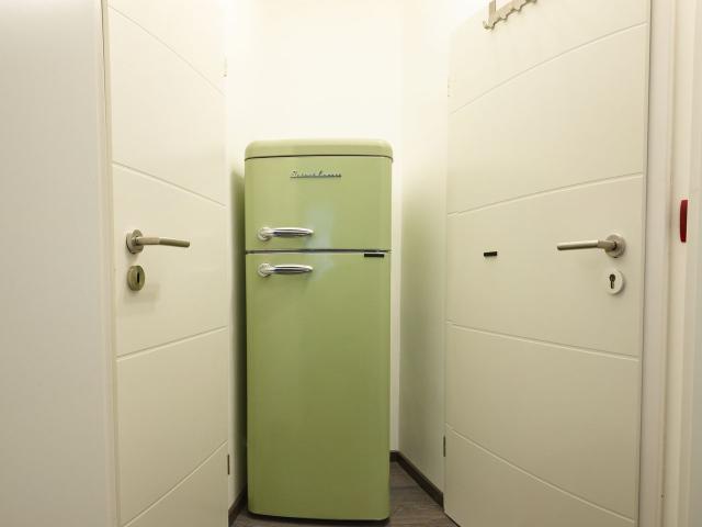 One room apartment with 1 single bed and a sofa bed, Dortmund Amsterdam Apartments for Rent