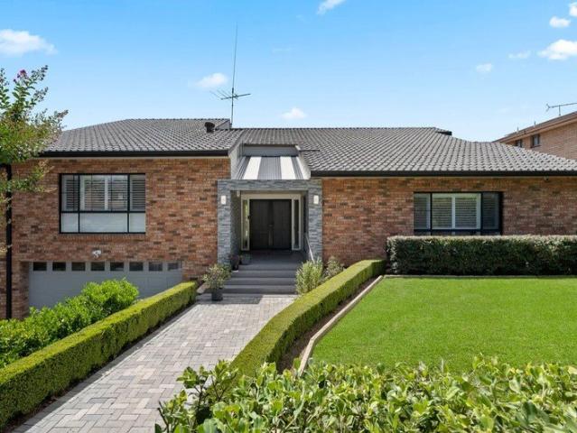 One well furnished Granny Flat For Rent