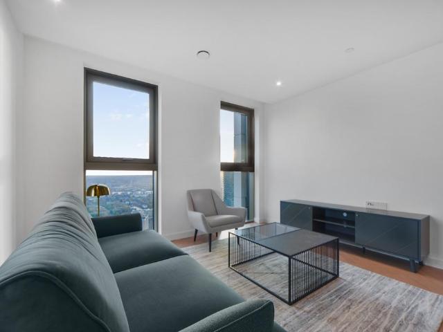 One Thames Quay, 222 Marsh Wall, London, E14 9NF, United Kingdom | 3 bed apartment for rent #140658585 | Rentberry