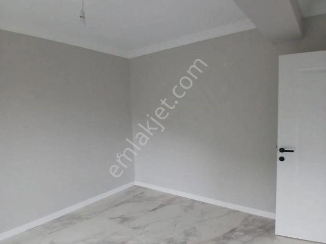 Öner Güneri'den Kemer Bölgesinde Kiralık Sıfır 1+1 Daire