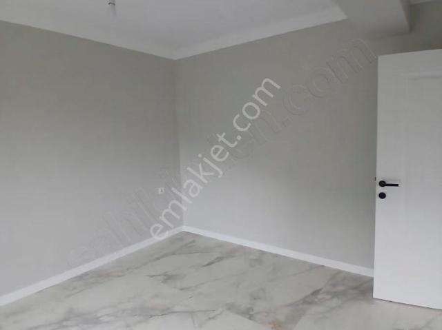 Öner Güneri'den Kemer Bölgesinde Kiralık Sıfır 1+1 Daire