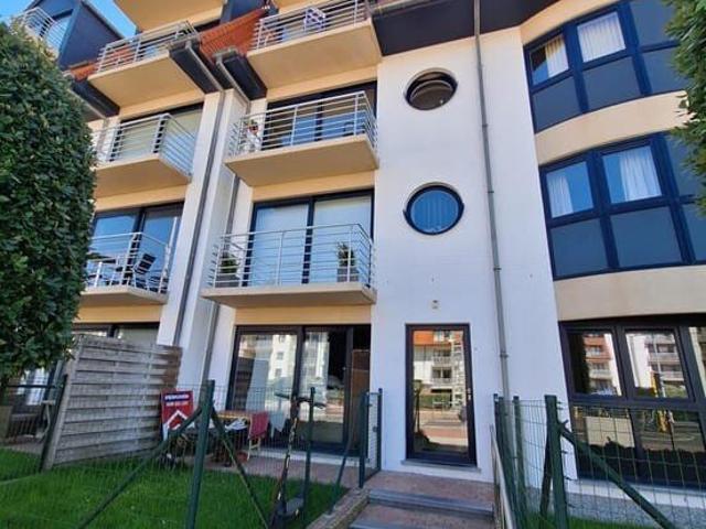 Ongemeubeld woonappartement met 2 slaapkamers in Resident.