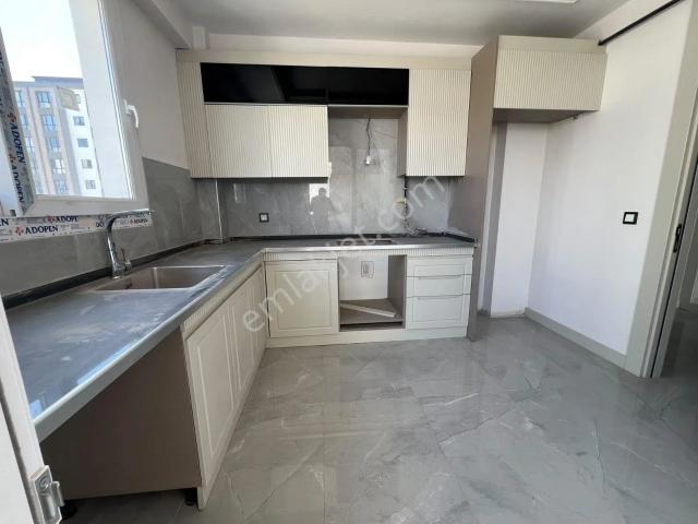 Onix21 Emlak'tan Nevroz Park Civarı Kiralık 2+1 Daire