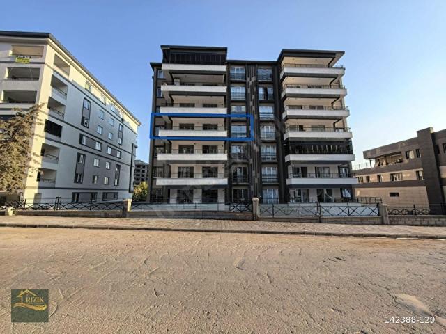 TANRIVERDİ CAMİİ YANI SATILIK SIFIR LÜKS 4+1 DAİRE