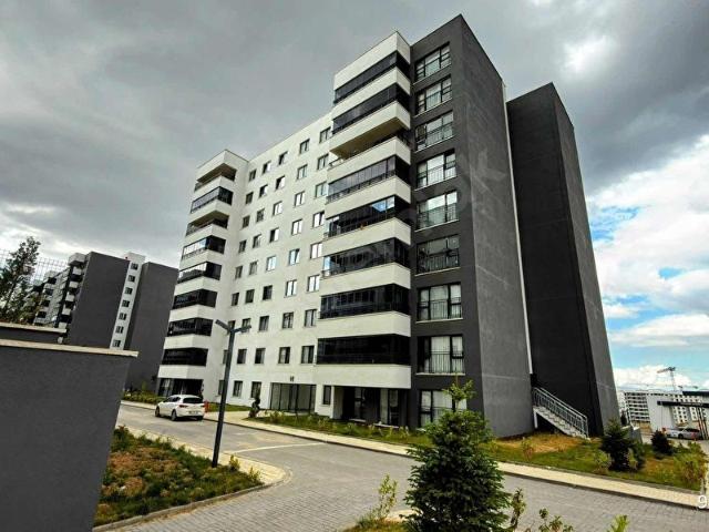 ÖNİZ 500 EVLER EKSTRA YAPILI 4+1 SATILIK DAİRE CB EVO