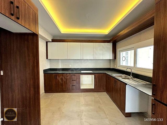 ONKOLOJİ BEŞTEPE MAHALLESİNDE MANTIKLI 2.5+1 SIFIR LÜKS DAİRE