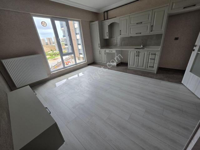 Onkoloji Hastane Hemen Arkası Düzlükte Sıfır 2+1 Ve 3+1 Daireler