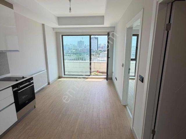 Önlü'den Nivo İstanbul'da 1+1 Muazzam Konum'da Kiralık Daire