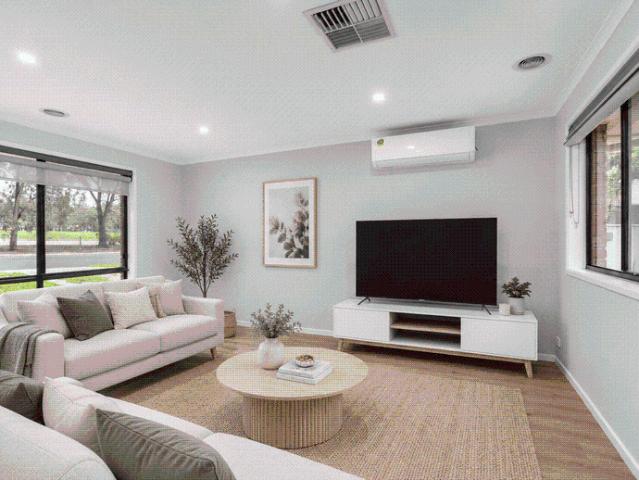 ONLY 3 MINS FROM THURGOONA PLAZA!