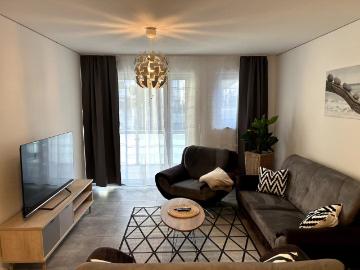 Only 9 min walk to the city center | Balcony | Netflix
