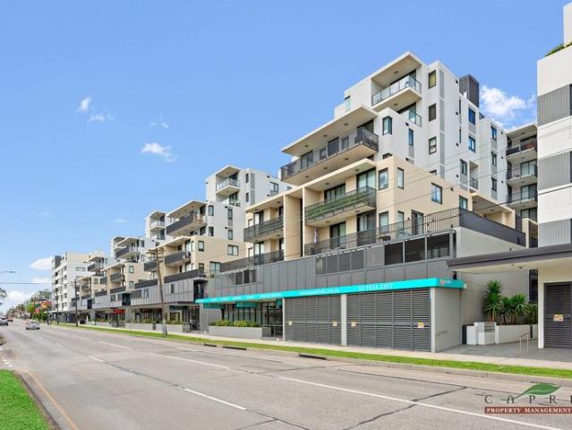 ONSITE PROPERTY MANAGER NORTH FACING NEARLY NEW DELUXE 2 BEDDER IN THE HEART OF CAMPSIE