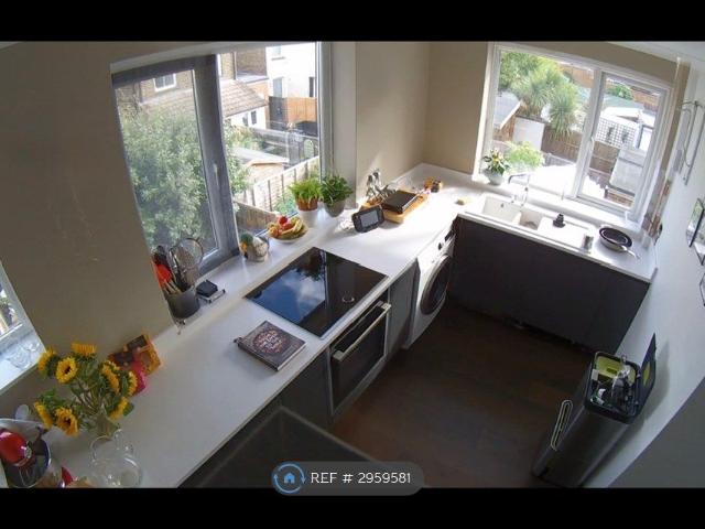 Onslow Road, Guildford GU1, 3 bed maisonette to rent, £2,500 pcm | PrimeLocation