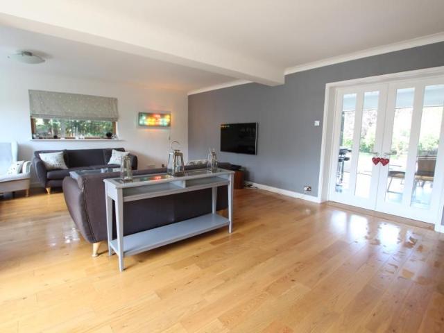 Onslow Way, Woking 5 bedrooms Property for lettings Seymours