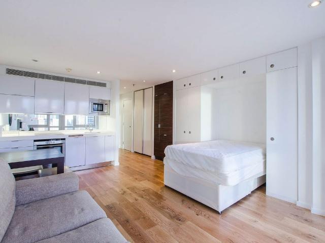 Ontario Tower, Canary Wharf, London E14, Studio to rent, £1,799 pcm | PrimeLocation