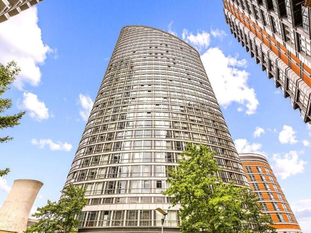 Ontario Tower, Canary Wharf, London, London E14, Studio to rent, £1,900 pcm | PrimeLocation