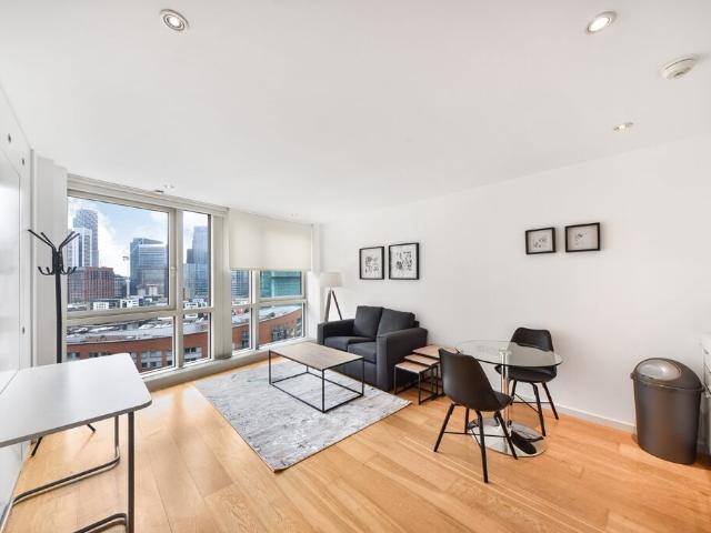 Ontario Tower, Fairmont Avenue E14, Studio to rent, £1,712 pcm | PrimeLocation