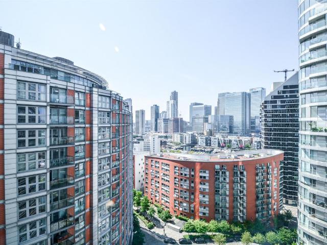 Ontario Tower, Fairmont Avenue, London E14, Studio to rent, £1,825 pcm | PrimeLocation