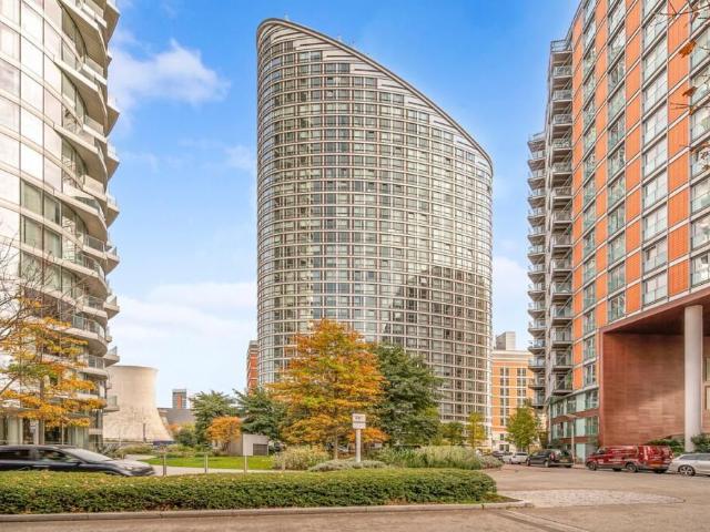 Ontario Tower, 4 Fairmont Avenue, Canary Wharf, Blackwall, London E14, Studio to rent, £1,800 pcm | PrimeLocation