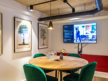 Commercial te huur in Lucasbolwerk