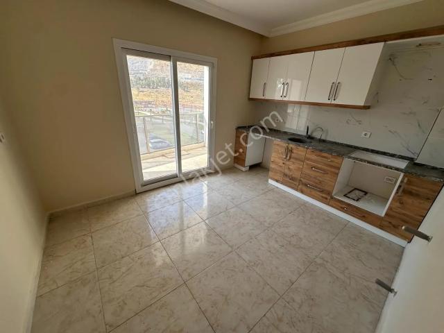 Önü Açık, Manzaralı 3 Yaşında 2+1 Boş Satılık Daire