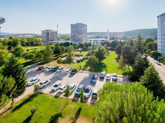 Önü Kapanmaz Yeşıl Alan Manzaralı Masrafsız 2+1