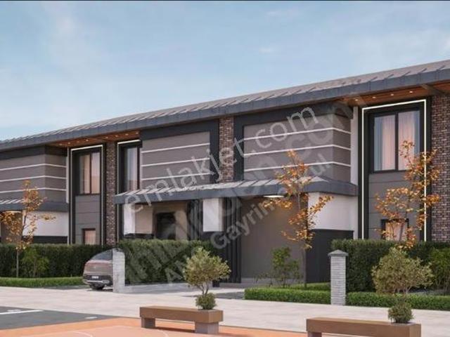 Onur Emlak Acil Satılık Şelale Cad. Site İçi Satılık Villa