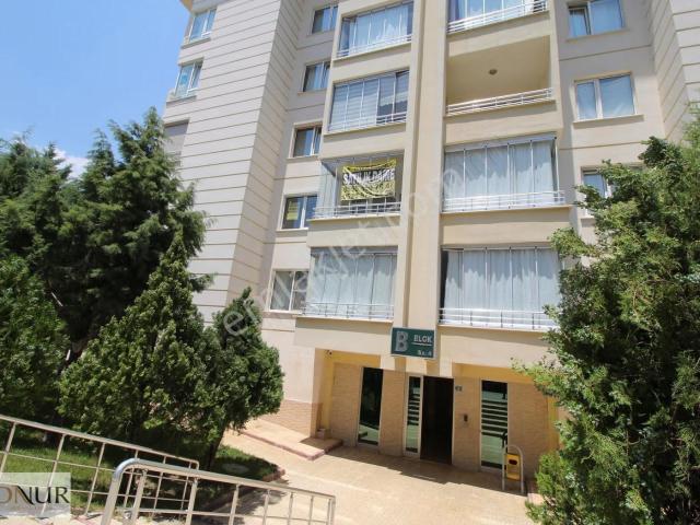 Onur Emlak Güvenpark Nil Sitesi 3+1 Satılık Ara Kat Daire
