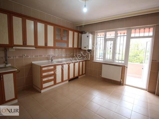 Onur Emlak Hanaybaşı Mah.umut Evi Yakını 3+1 Ara Kat Kiralık