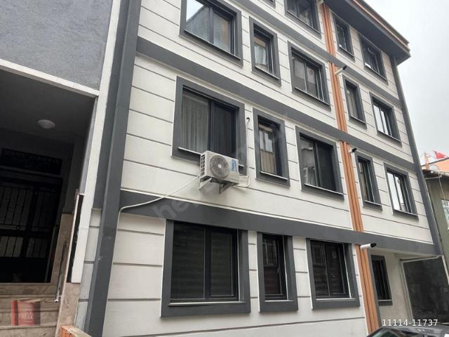 ONURDAN ÇARŞI İÇİNDE KANYON AVM ÖZDİLEK AVM VE METROYA 6 DK 2+1