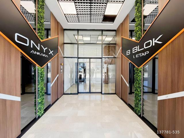ONYX ANKARADA ARAKAT GENİŞ BALKON METRO YAKINI 2+1 KİRALIK DAİRE