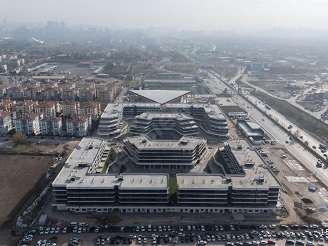 ONYX ANKARA'DA ŞEREFİYELİ SATILIK 1+1 DAİRE