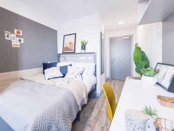 Onyx, Birmingham Has an Apartment
