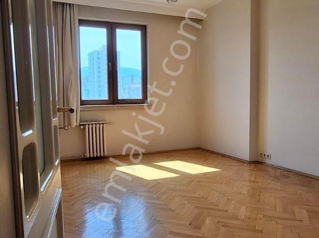 Osman Kavuncu Bulvarında Geniş 3+1 Kiralık Daire