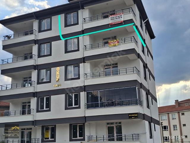 OSMANCIK GAYRİMENKULDEN SIFIR BALKONL LUX GENİŞ FERAH 4.KAT.1+1
