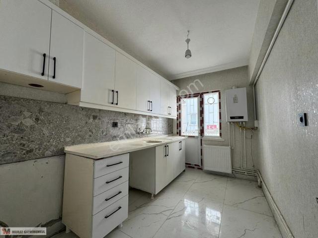 Osmangazi Cadde Üstü Ful Yapılı 2+! Fırsat Dairesi