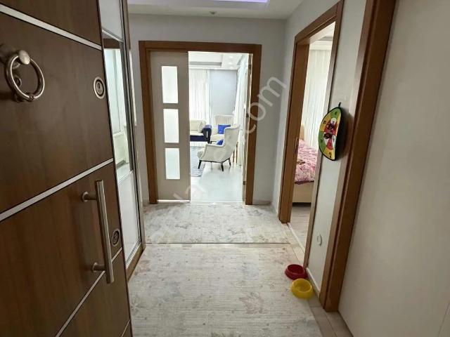 Osmangazi Cadüstü 3+1 K.mutfak İskanlı Yüksek Kredili