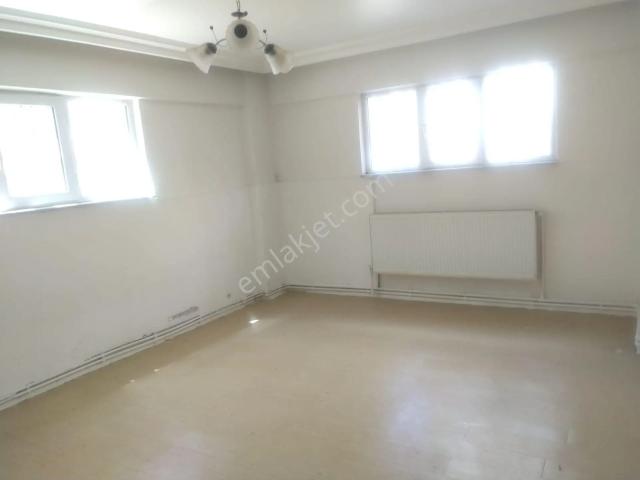 Osmangazi Çarşamba Pazarında 2 + 1 Kombili Kiralık Daire 10.000 Tl