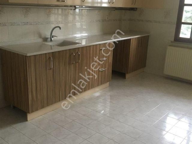 Osmangazi Çekirge'de Dolmuşa Yakın 4+1 Manzaralı Kiralık Daire